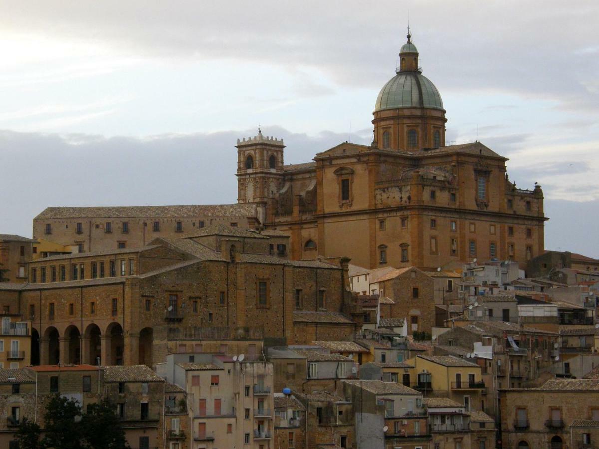 B&B DanteBarrafranca エクステリア 写真